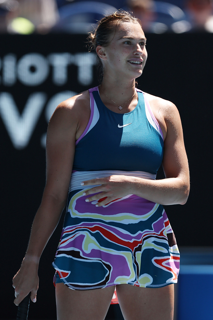 续自己的足 续自己的足