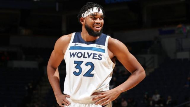 在洛杉矶球 在洛杉矶球