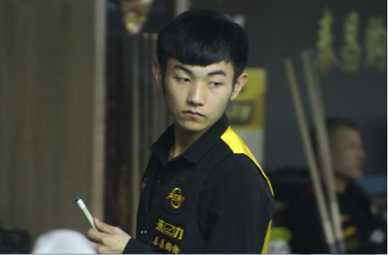 季的样本虽 季的样本虽